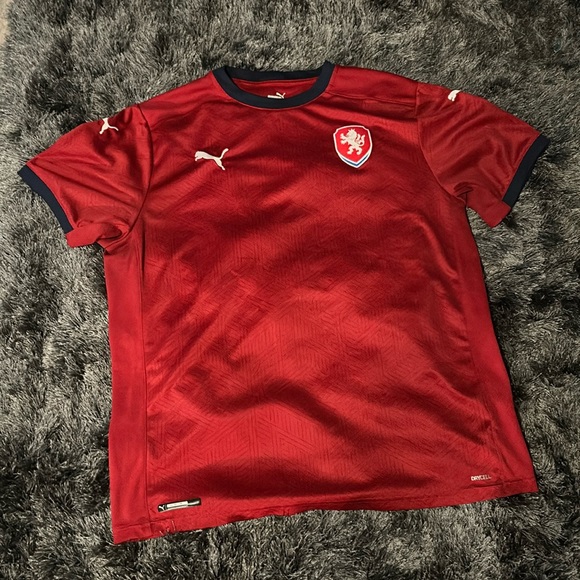 Puma Other - Puma World Cup fifa soccer jersey Size extra large!